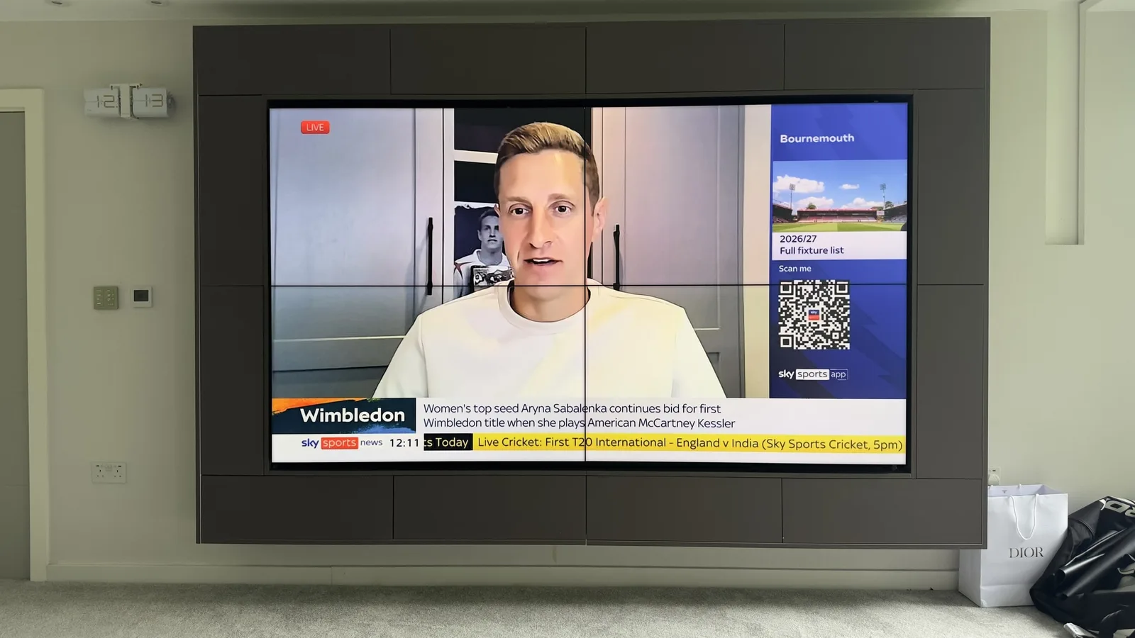 2×2 Video Wall — detail 1 · 2×2 Video Wall + Multi-Source · MK Iconic Solutions