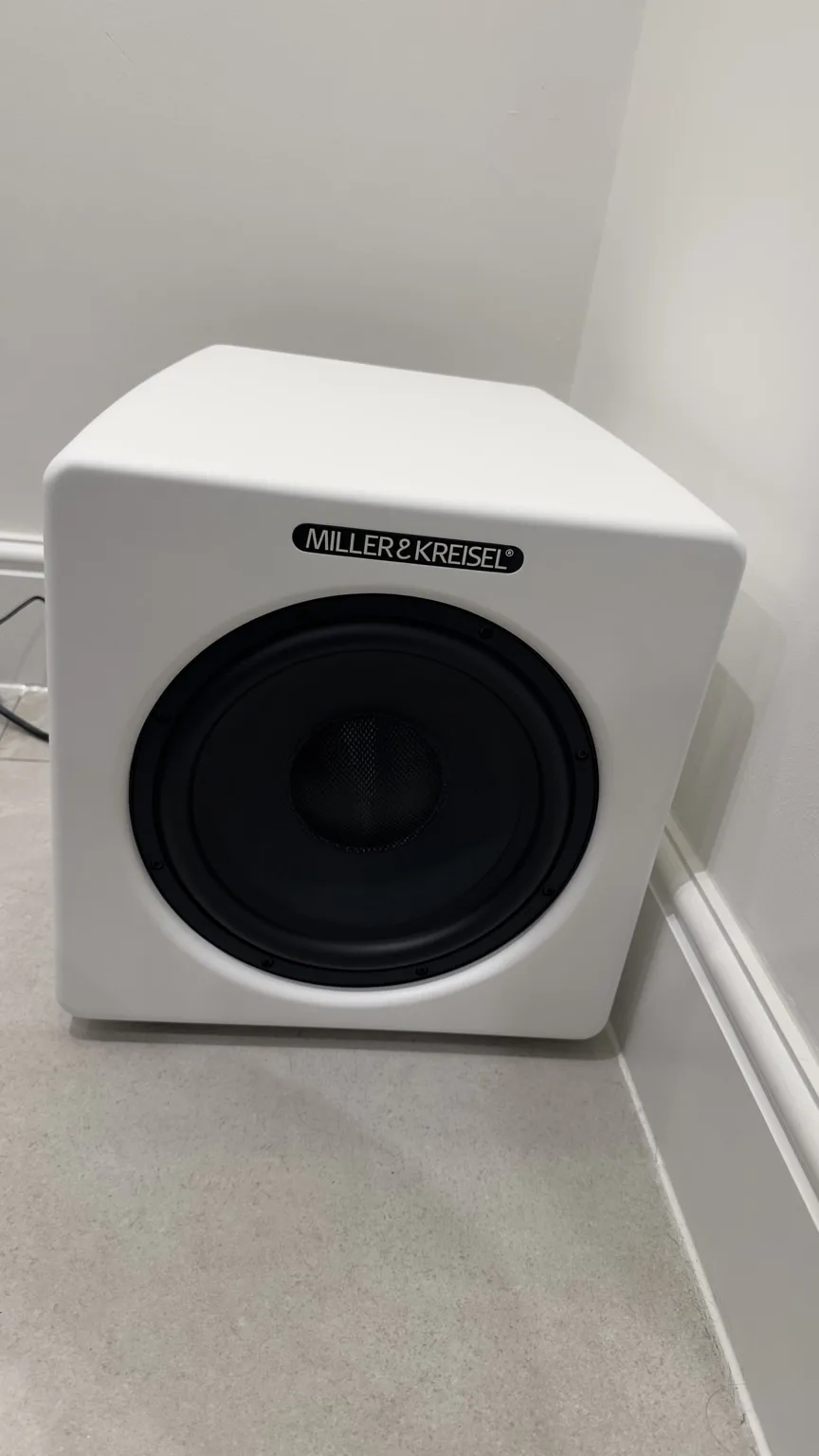 M&K Sound 2.1 Living Room — detail 3 · M&K Sound 2.1 + Reference Monitors · MK Iconic Solutions